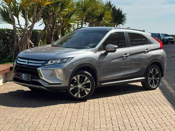 MITSUBISHI ECLIPSE CROSS 1.5 MIVEC TURBO GASOLINA HPE-S AWD CVT MITSUBISHI ECLIPSE CROSS 1.5 MIVEC TURBO GASOLINA HPE-S AWD CVT
